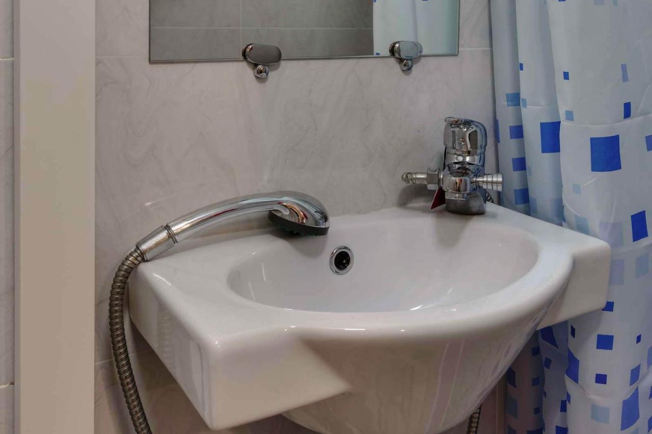 Yourhouse На Розыбакиева Утепова Недалеко От Меги Almatı Dış mekan fotoğraf